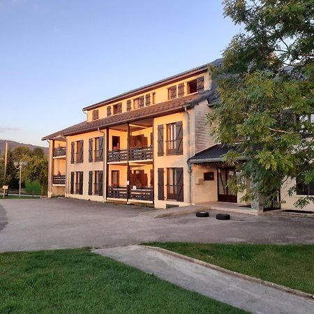 Residence Les Clarines ليه روس المظهر الخارجي الصورة